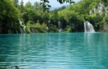 Stotinjak tisuća stanovnika nije nemoguća misija. Prvi korak je integrirani prostor od Lovinca do Perušića i, naravno, od Korenice do Karlobaga.